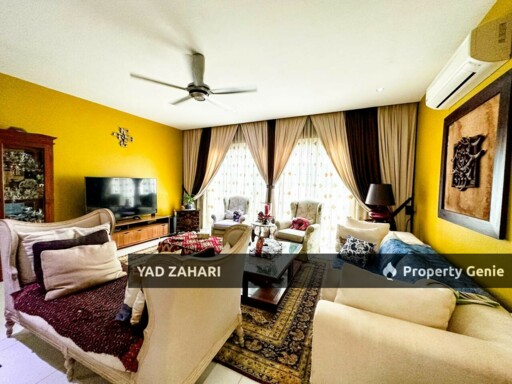 Cahaya SPK, Shah Alam | 2-Storey Semi-D 5 Bedrooms | RM1.15M - Renovated and Gated Guarded