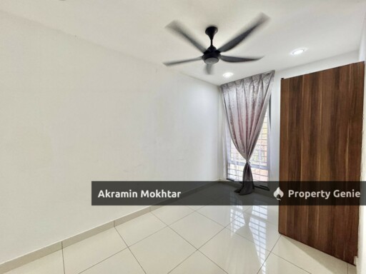 Freehold & Renovated | 2.5 Storey Terrace Intermediate TTDI Grove Phase 10, Kajang