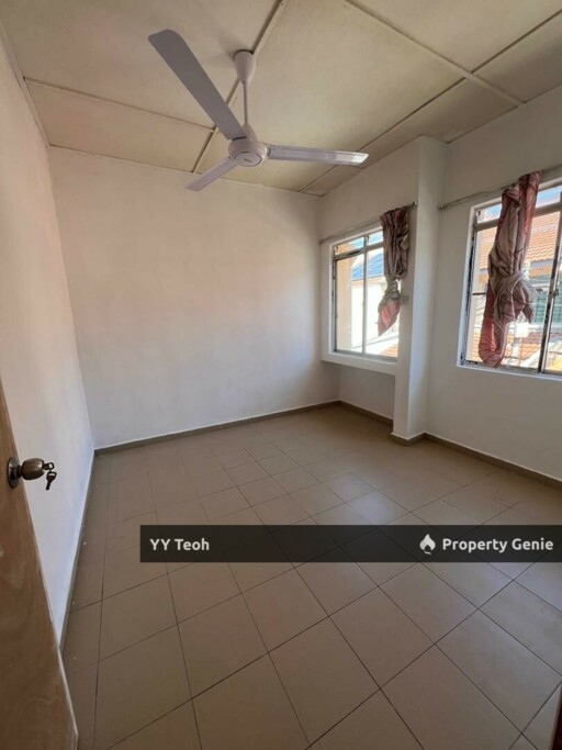 Taman Merdeka Double Storey Shoplot