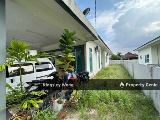 Lahat Pengkalan Near Aeon Lotus Single Storey Semi D