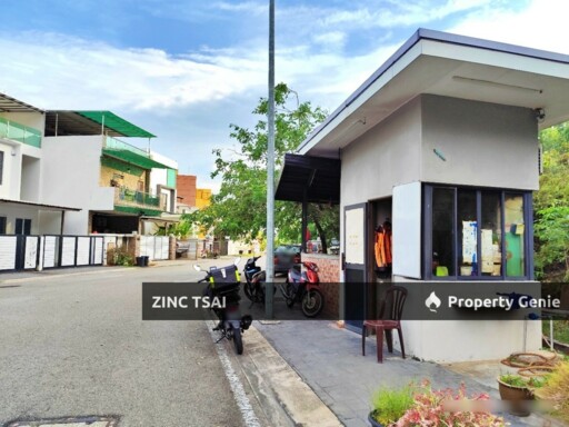3 Storey Terrace @ Bayan Parkhomes {Save RM 167,300}