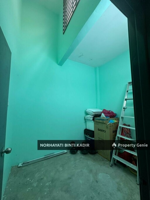 RUMAH SEMI-D SETINGKAT DI TAMAN KEMPADANG MAJU, KUANTAN