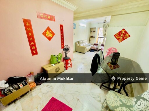 Apartment Vista Lavender, Bandar Kinrara, Puchong Selangor