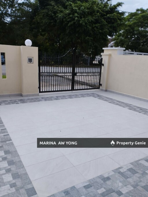 SS 14 Double Storey Renovated