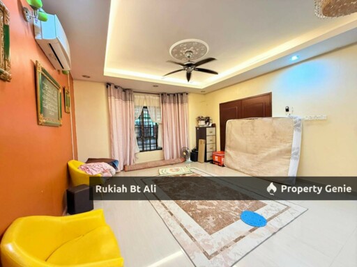 Freehold Corner Lot Terraced Home In Seremban 2Storey, 2600 Sqft