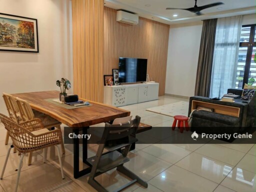 **Bandar Cemerlang 超美装修屋‼️** 🔥 **For Sale | RM830K Nego** 🔥 想找一间 **Freehold + Non-Bumi + G&G** 的双层排屋？这间可以看看！😍