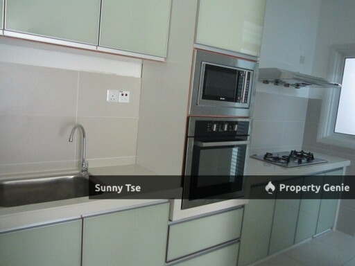 The Light Linear Gelugor, Fully Furnished, 2 Car Parks