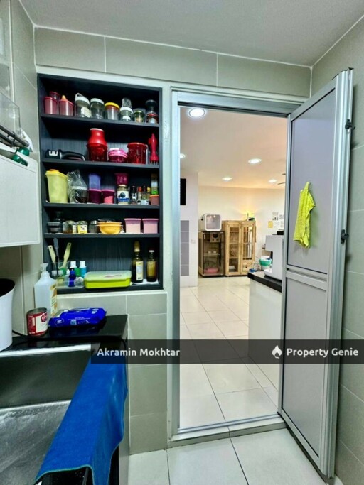 Freehold, Renovated, Partially Furnished & 2 Parking | Apartment Seri Kasturi, Setia Alam For Sale