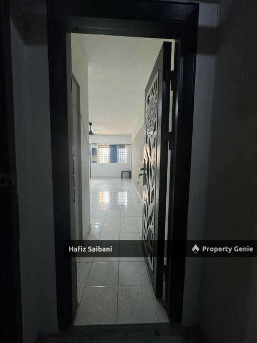 Pangsapuri Subang Suria Sekyen U5 Shah Alam