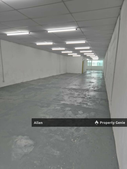 For Rent: Nusa Bestari 3-Storey Intermediate Shoplot Office