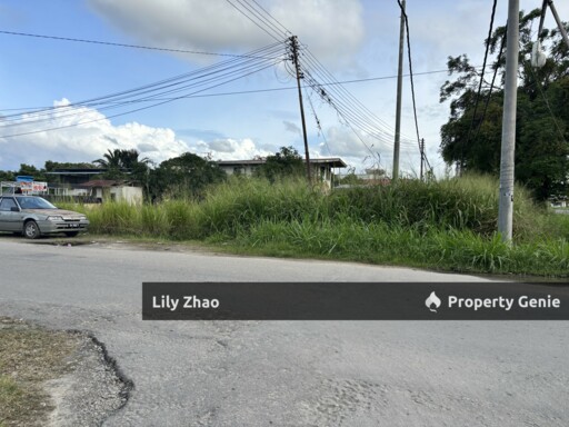 Papar Commercial Land for Rent, Road Side, Corner Lot 8,000 sqft, Papar Square, Papar, Sabah.