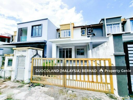 Cassis, Kota Emerald West
