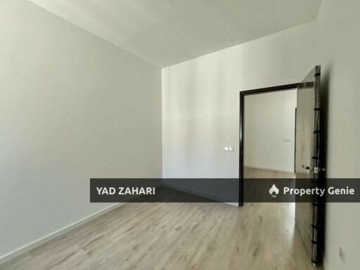 Nadira, Bandar Bukit Raja, Klang | Double Storey Terrace 4 Bedrooms | RM790K - New Unit, Freehold with Gated & Guarded