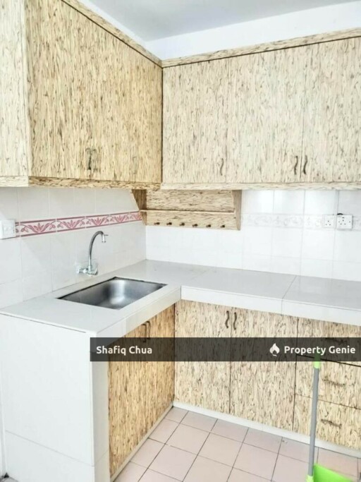 Block E Flora Damansara Apartment, Damansara Perdana For Sale