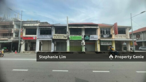 Jalan Air Itam Shophouse