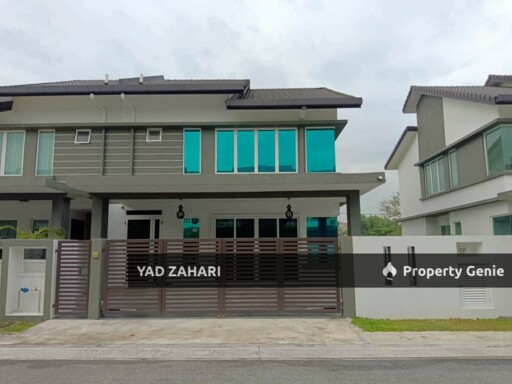 Taman Impian Sutera 2, Seksyen 30 Shah Alam | 2-Storey Semi-D 5 Bedrooms | RM1.1M - Partial Furnished, Renovated and Near Masjid