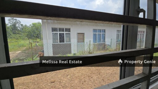 Jalan Gambang Semi-D Corner For Sale