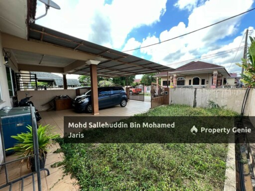 Tanah Lot Banglo Berserta 2 Unit Semi-D di Pak Mahat, Kempadang Kuantan Pahang