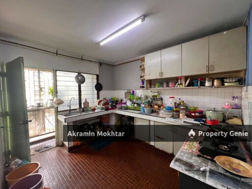 Flat Blok 40 Seksyen 24 Shah Alam