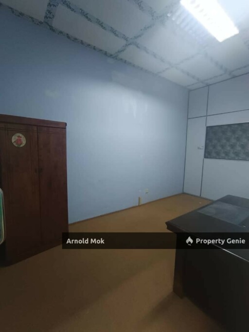 🏢 FOR RENT – OFFICE SPACES @ BANDAR BARU SERI ALAM 📍 Facing Main Road | Jalan Suria, Masai