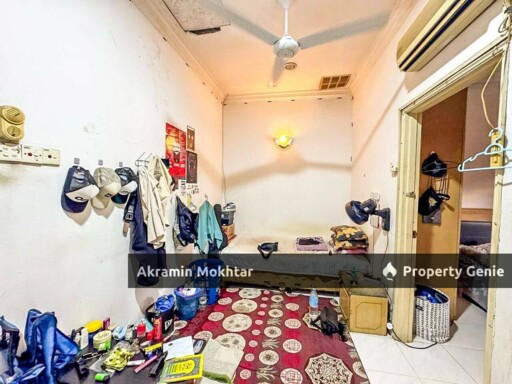 FACING OPEN! Double Storey Terrace Seksyen 9 Shah Alam