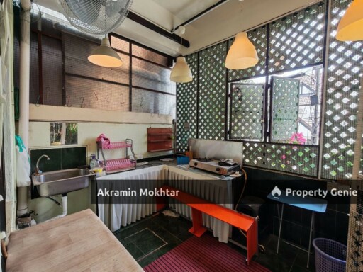 Freehold, Renovated & Partially Furnished | 2.5 Storey Corner Lot, Taman Bukit Setiawangsa, Kuala Lumpur.