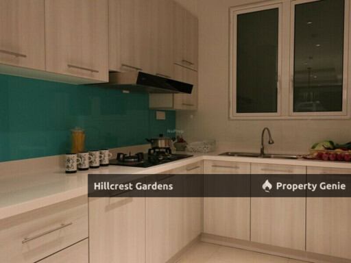 Hillcrest Garden: Puchong City Centre (PCC)