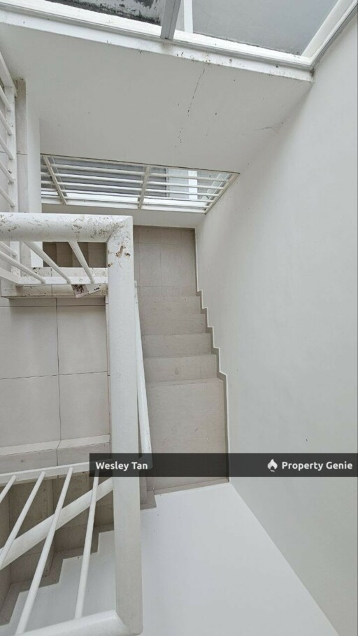 Below Value RM140,000 2 Storey Cluster 2055sqft Freehold 24/7 Guarded