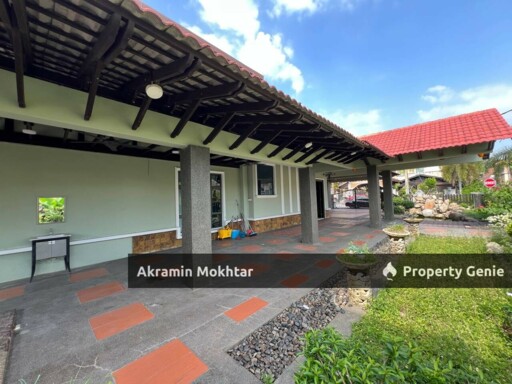 RENOVATED & PARTIAL Furnished Double Storey Bungalow Desa Pinggiran Putra Putrajaya.