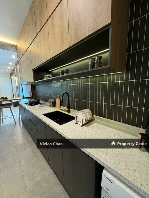 Big Size Double Storey Near Town