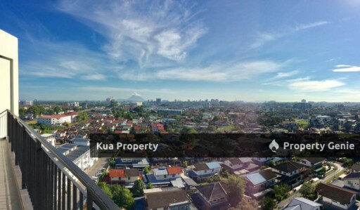 For Sale! Huge Penthouse Trinity Residence at Taman Seng Goon, Kuching