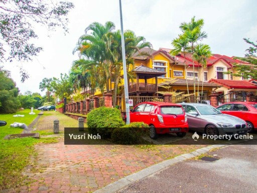 URGENT FOR SALE : 2 Storey Terrace House Corner Lot Jalan Adang Bukit Jelutong Shah Alam