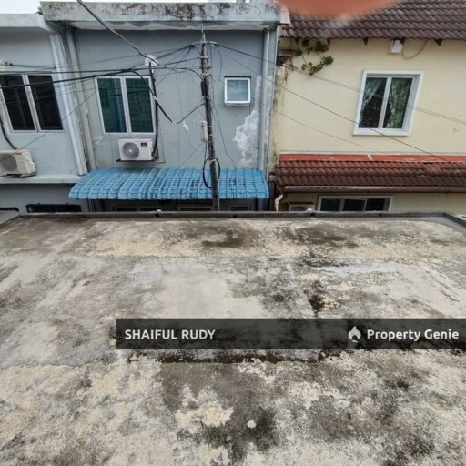 Want to Sell. 2 Storey Terrace House Endlot Taman Permata KL