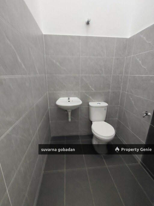 Rumah Berkembar (SemiD) Cluster,Seri Iskandar, Perak