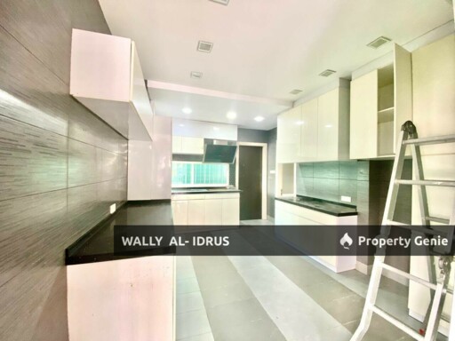 2.5 storey Semi-D Hevea Kemensah, Ulu Kelang/Taman Melawati