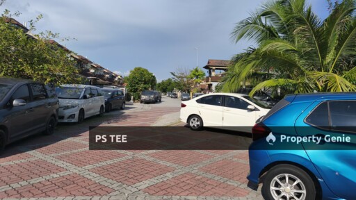 Kiara Bandar Botanic Klang 2 Storey Terrance House For Sale