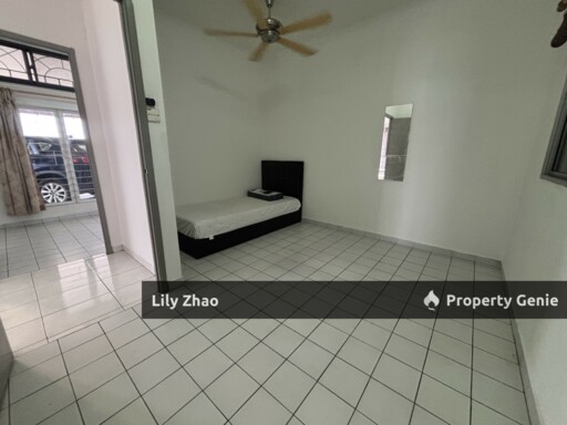 Semi Detached House for Rent, 4Bed 2Bath, Single Storey Landed, Austral Park, Kota Kinabalu.