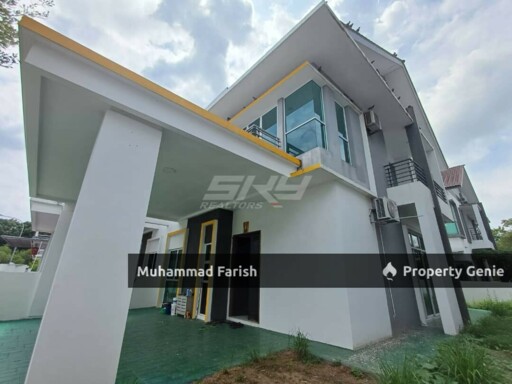 Semi D 2 Tingkat Hijauan Valdor🏠