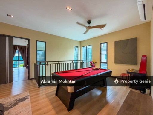 Renovated & Fully Furnished | 3 Storey Bungalow Kristal Court Seksyen 7, Shah Alam