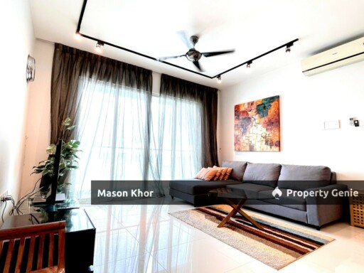 VERTIQ CONDOMINIUM 1044sf HIGH FLOOR FULLY RENOVATED GELUGOR