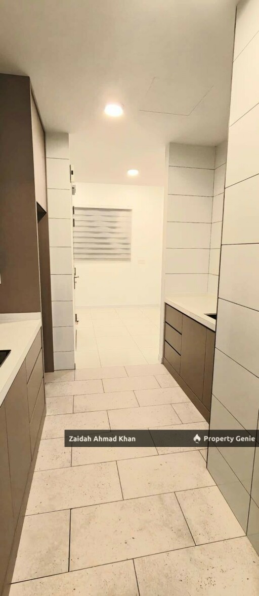 THE VALLEY SKYSIERRA SETIAWANGSA END UNIT 3 BEDROOM 3 BATHROO 2 CAR PARK PARTLY FURNISHED WITH BALCONY