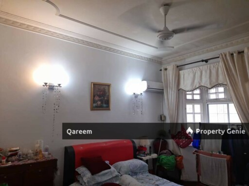 Single Storey Bungalow Sungai Kantan Kajang. Huge Land