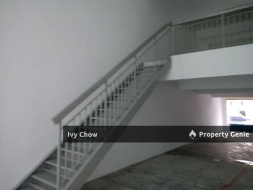 Danga Utama ground Floor for rent