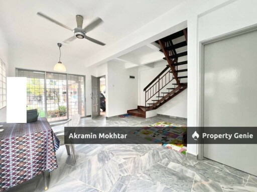 End Lot & Fully Refurbished | Double Storey, Saujana Utama 1 @ Sungai Buloh