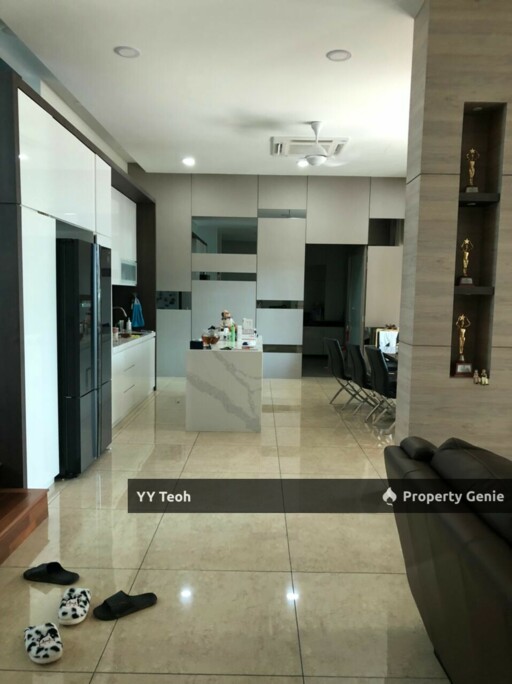 8 Residence Padang Temu 3 Storey Bungalow