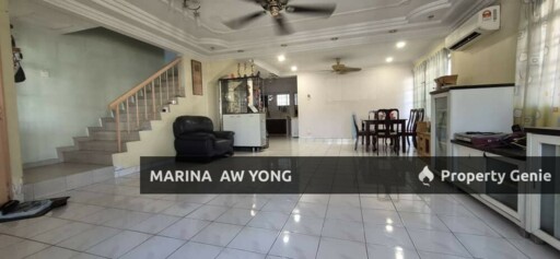 Corner house Big with extra land