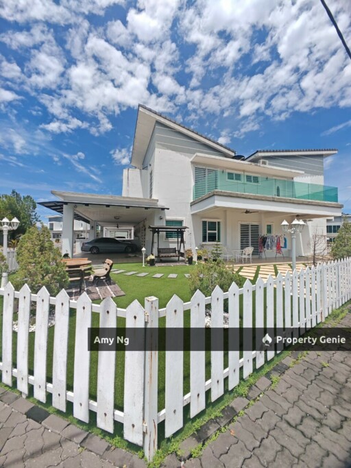 Double Storey Semi D Corner Facing Pool SPPK Ipoh