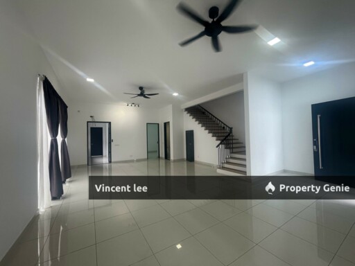 Stoneridge Eco Majestic  36X80 Semi-D Cluster, Renovated Condition, Semenyih