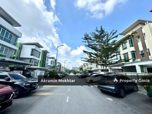 Freehold & Malay Reserved | 3 Storey Semi D Ramal Villa 2 – Prime Location, Sungai Ramal (Near Bangi & Putrajaya)