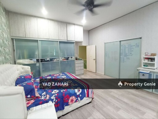 Cahaya Alam U12, Shah Alam | 2-Storey Terrace 4 Bedrooms | RM1.15M - Walking Distance to Surau and Tadika & Renovated Extended